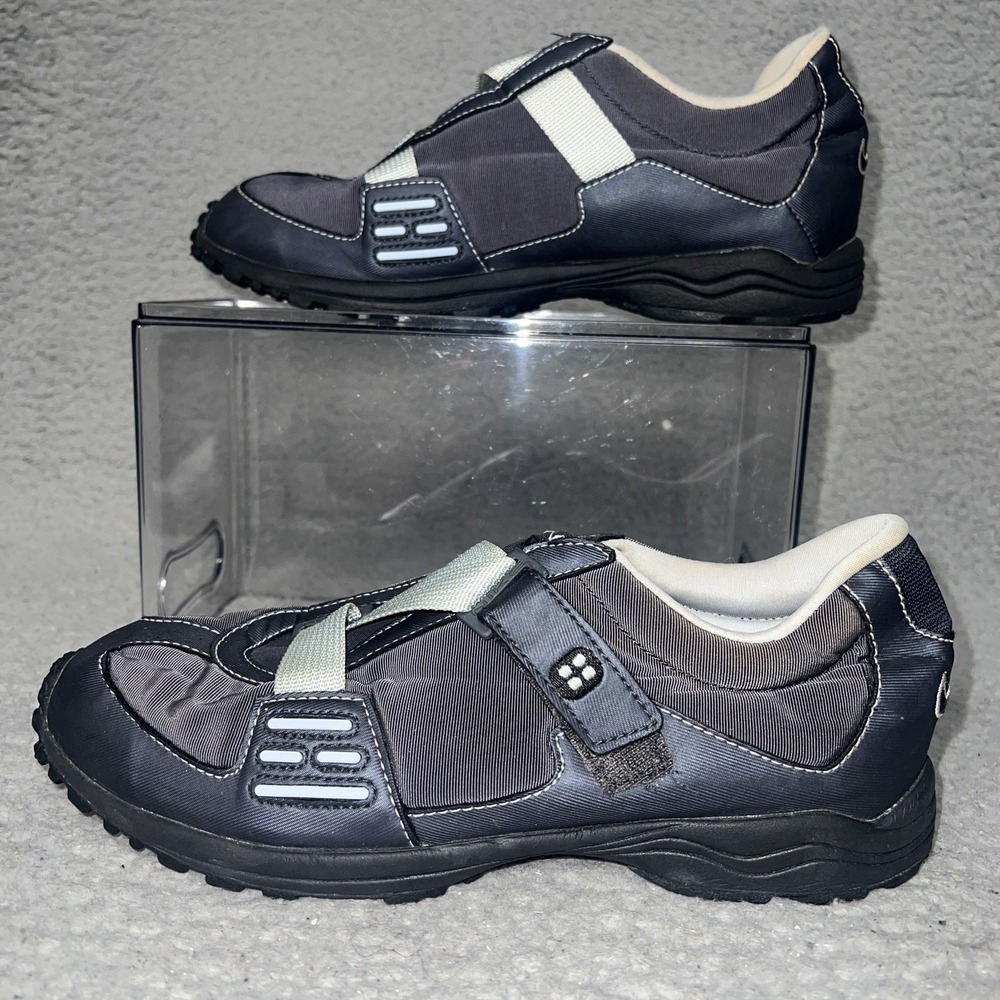 VTG Nike Gorpcore ACG Trail Sneakers Mens Sz 9.5 Grey Nylon Mountain Trail Shoes